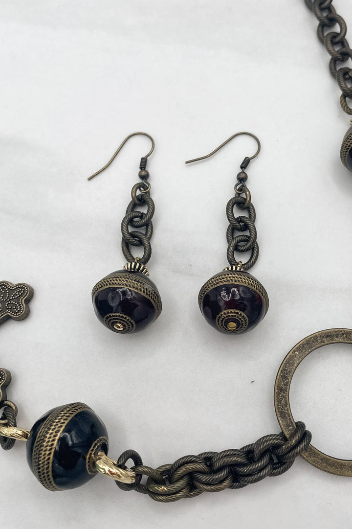 Antique Gold Etched Cable Earrings with Vintage Italian Beads