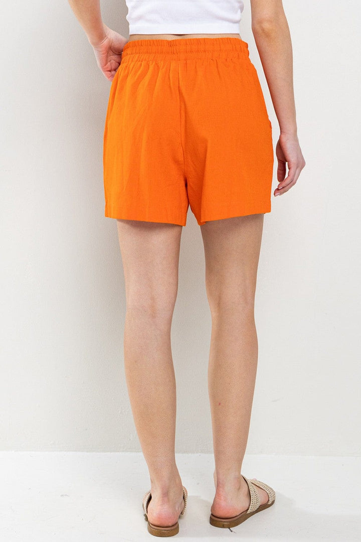 Ces Femme Solid Linen Drawstring Detailed Shorts