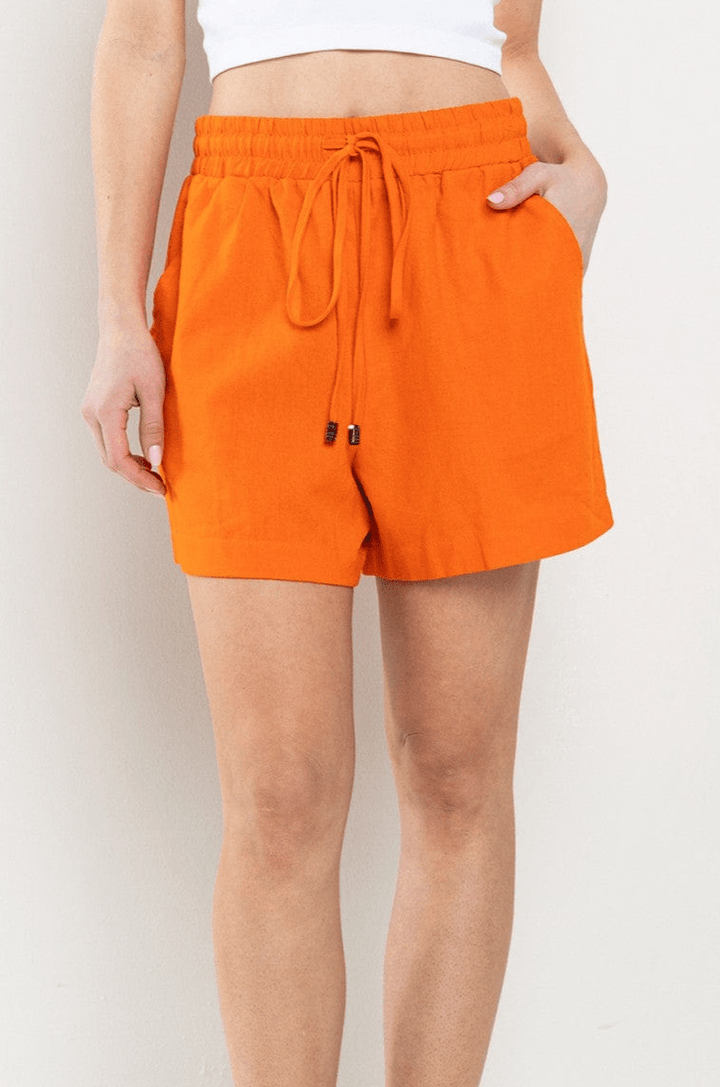 Ces Femme Solid Linen Drawstring Detailed Shorts