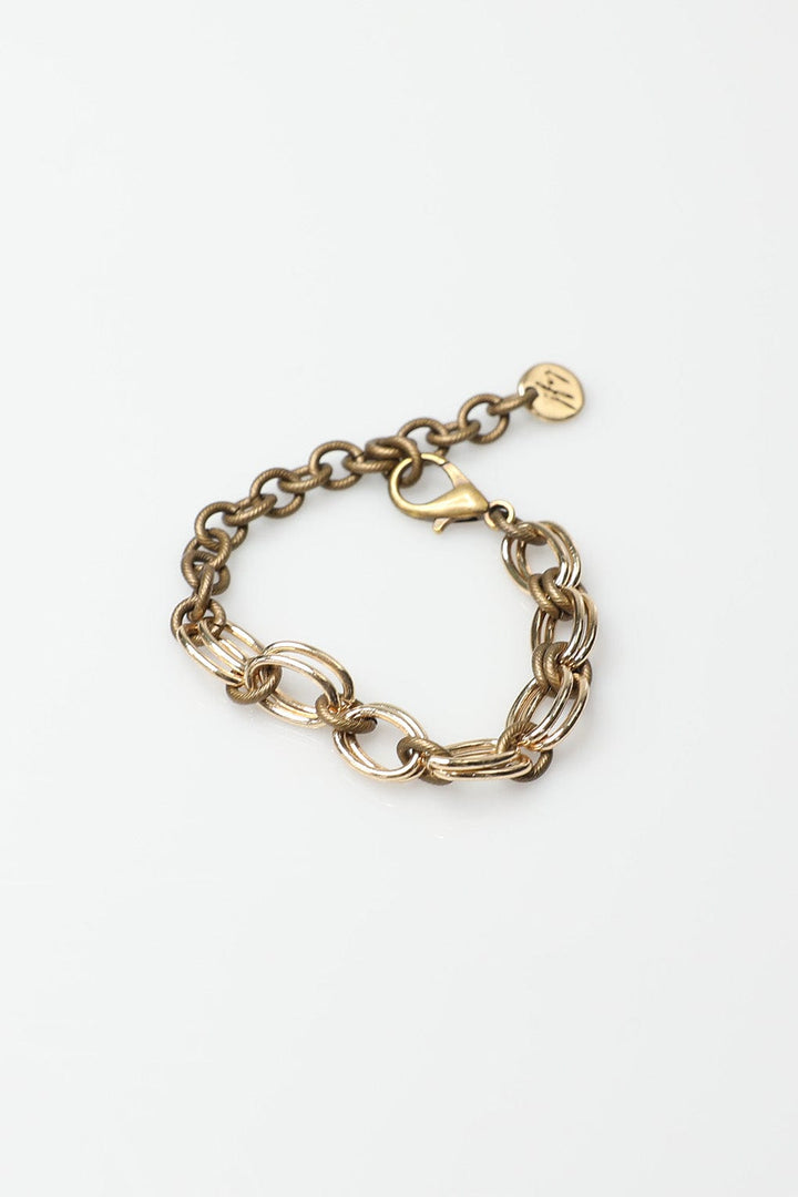 Chain Bracelet Available in 4 Colors