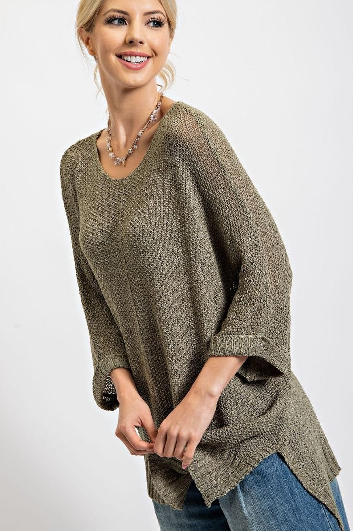 Easel Half Sleeve Round Neck Loose Knit Sweater