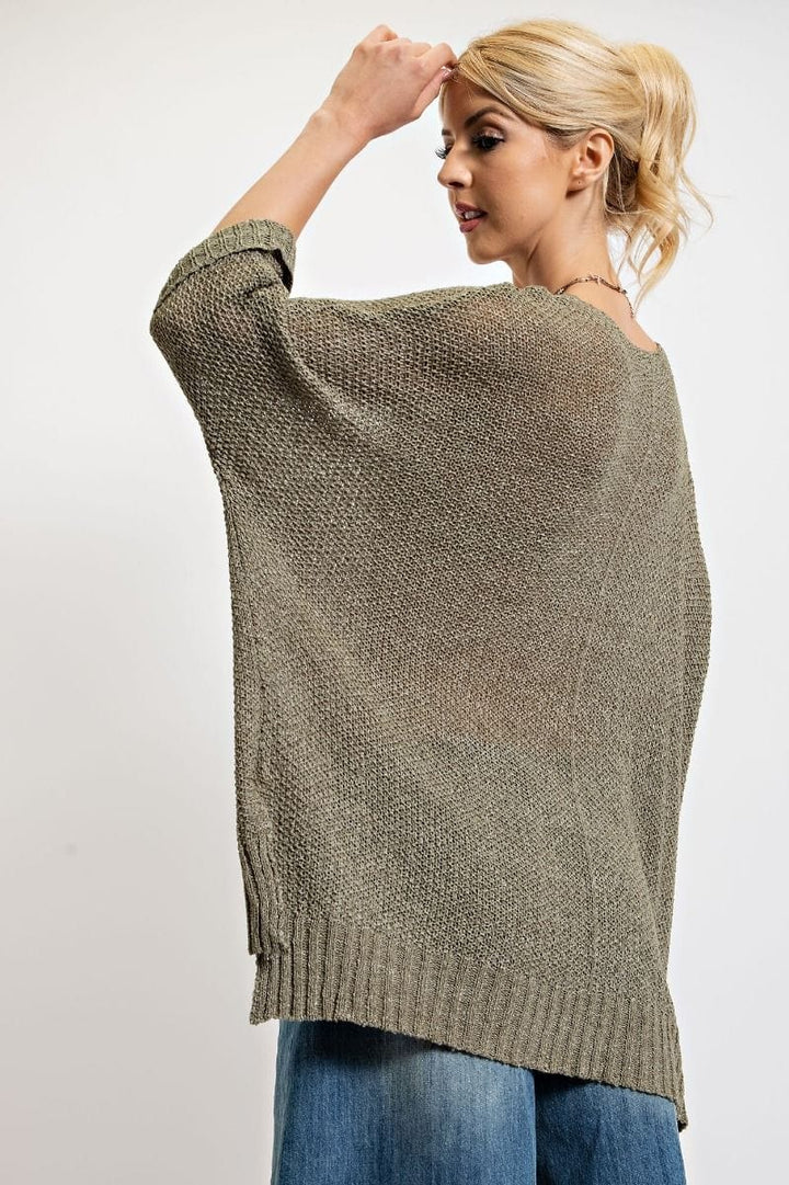 Easel Half Sleeve Round Neck Loose Knit Sweater