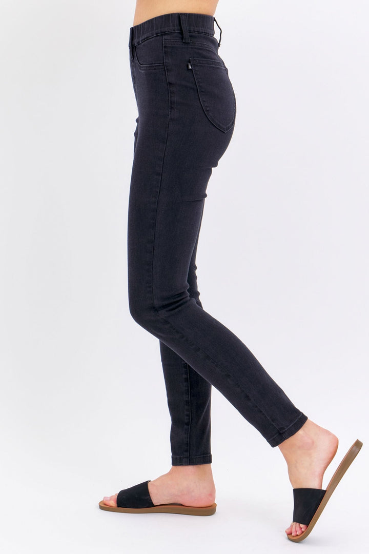 Judy Blue High Waist Pull On Shield Pocket Skinny Jeans