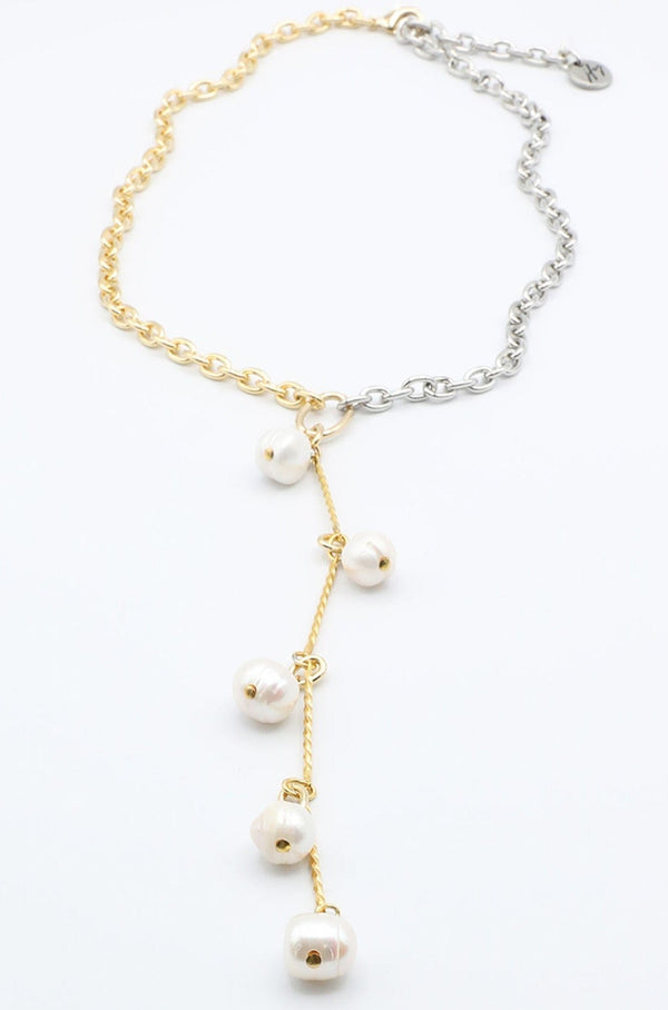 Necklace with Drop Featuring Five Freshwater Pearls