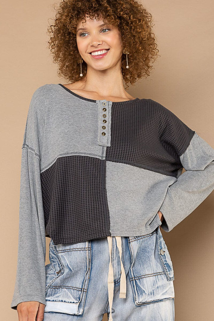 POL Contrast Panel High Low Relaxed Fit Thermal Knit Henley Round Neck Top