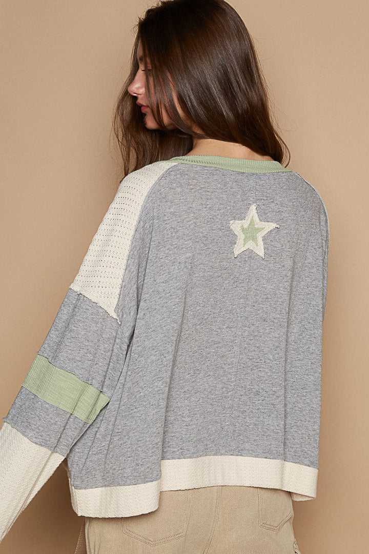 POL Round Neck Star Shape Patchwork Long Sleeve Cropped Knit Top