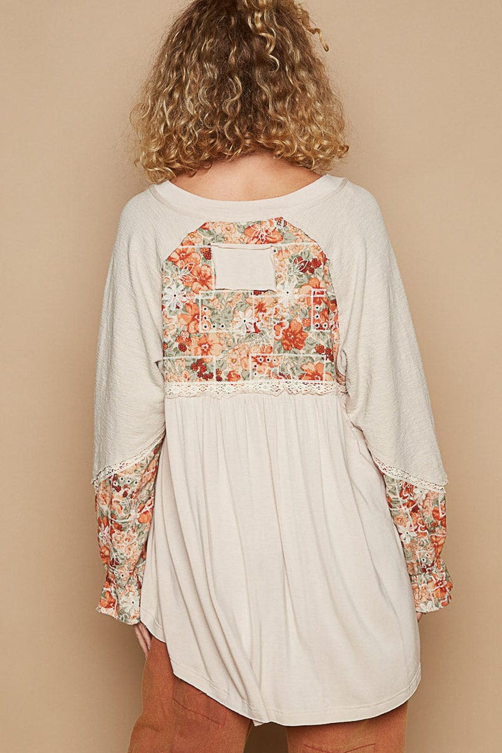 POL V-Neck Front Pocket Balloon Sleeve Floral Jersey Top