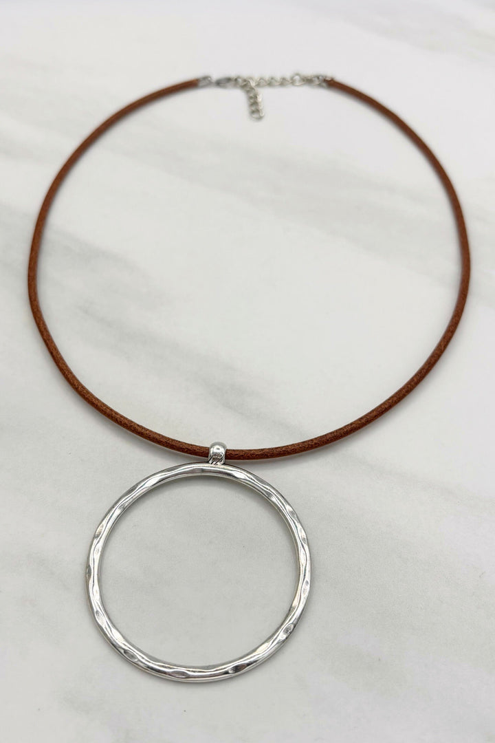 Rippled Metal Circle Pendant Short Thick Genuine Leather Cord Adjustable Necklace