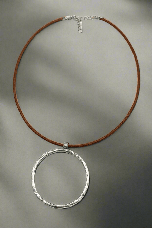 Rippled Metal Circle Pendant Short Thick Genuine Leather Cord Adjustable Necklace