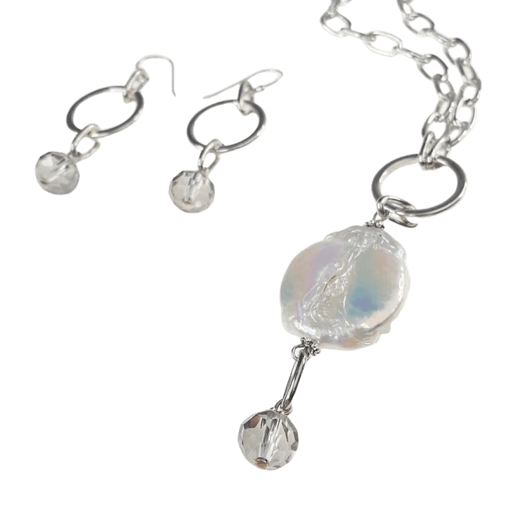 Silver Necklace with Large Coin Freshwater Pearl