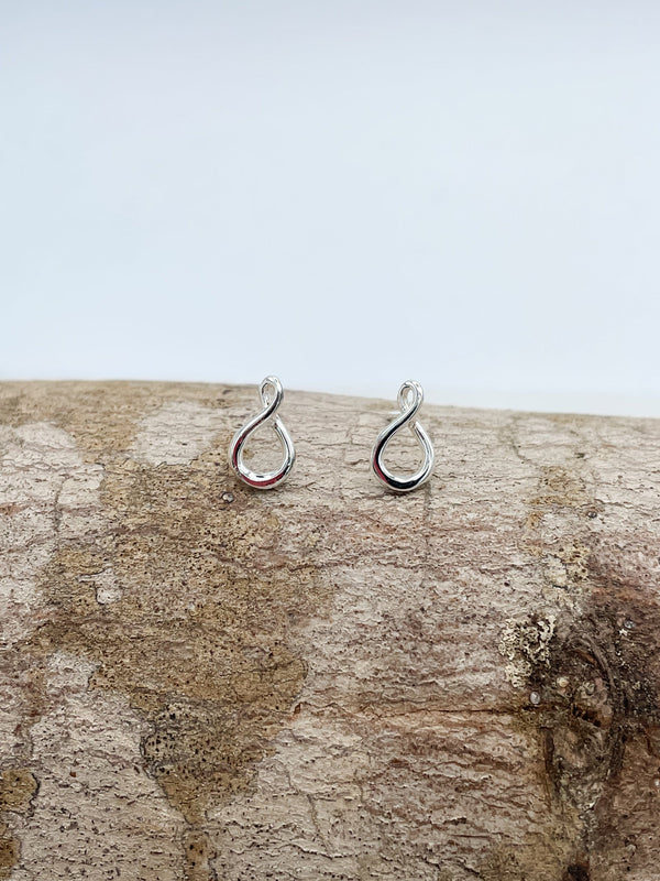 Sterling Silver Knot Stud Earring