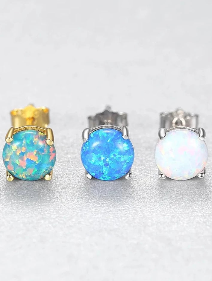 Stud Earrings with 6mm Opal