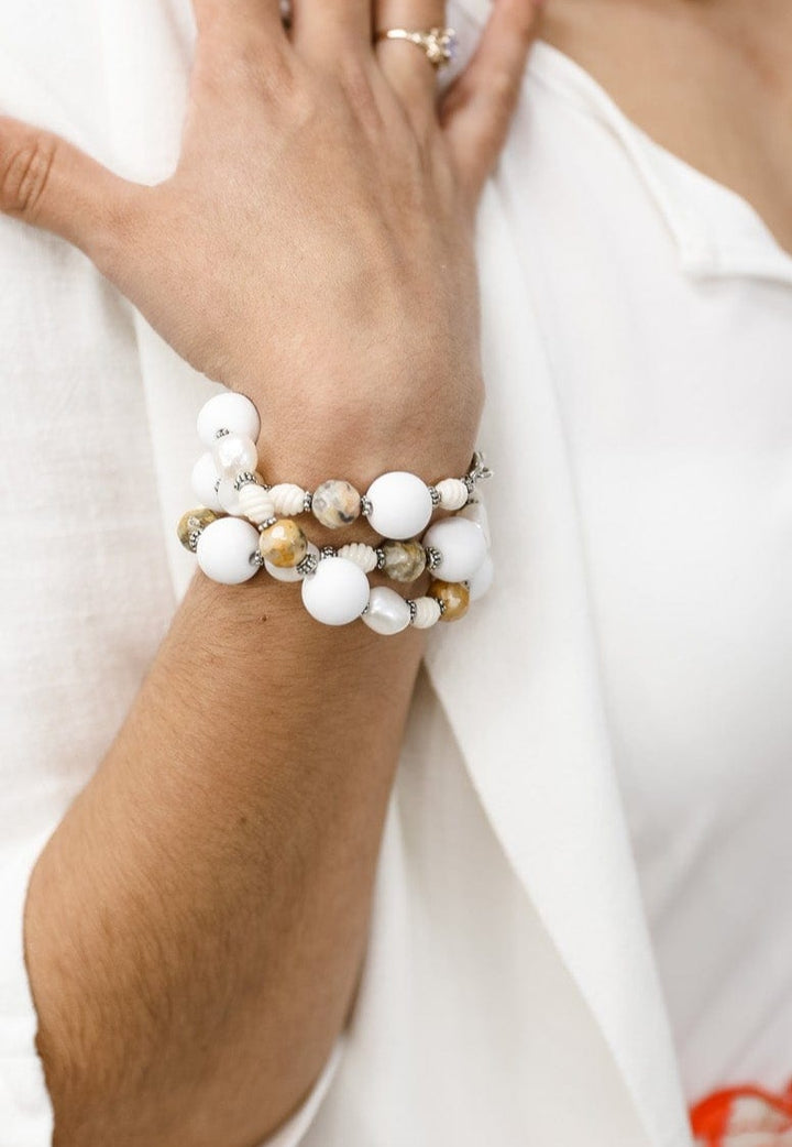 White Bead and Freshwater Pearl Necklace / Bracelet