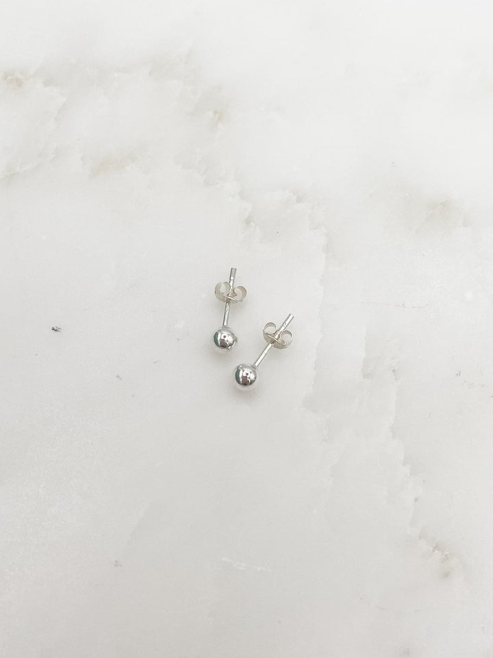 Women's Sterling Silver 4mm Ball Stud Earring