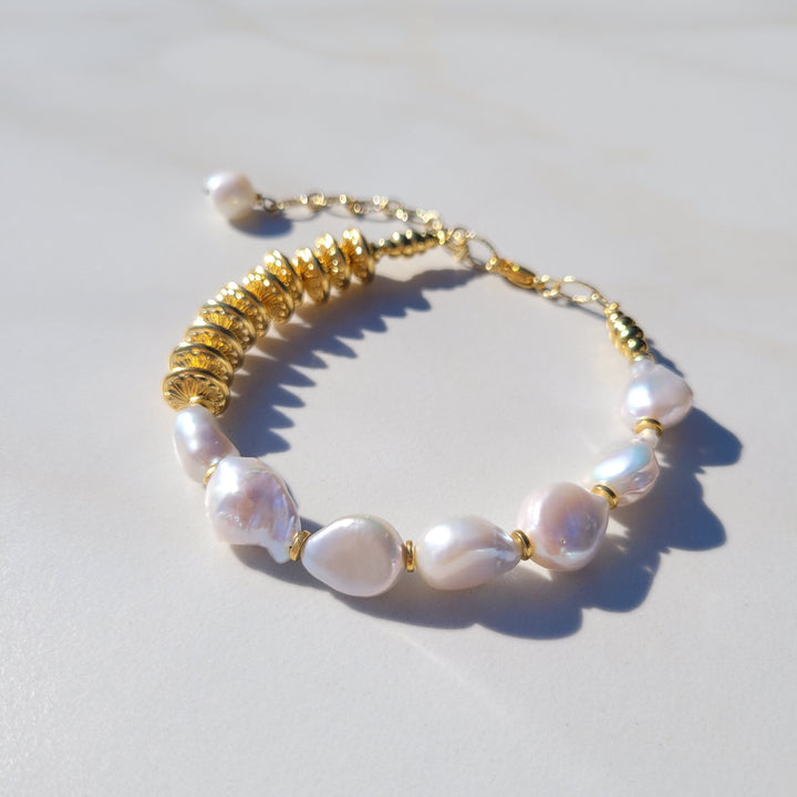 Athena Pearl Bracelet