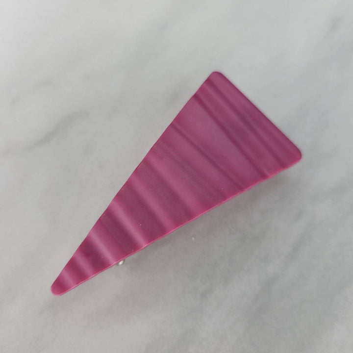 B + D Ripple Triangle Hair Barrette