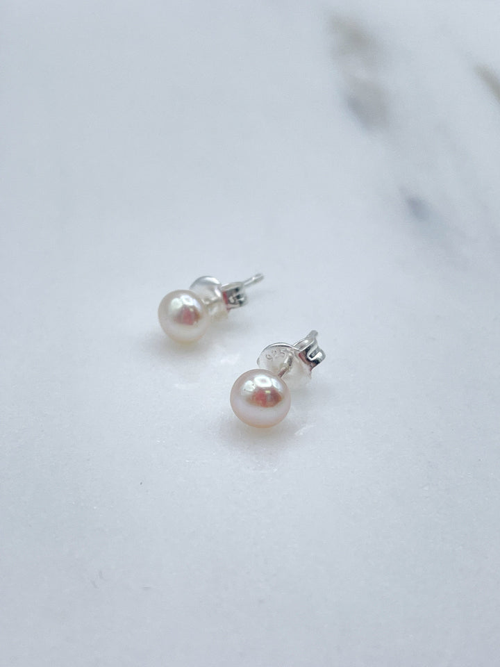 Classic Women's 5mm Pearl Stud Earrings