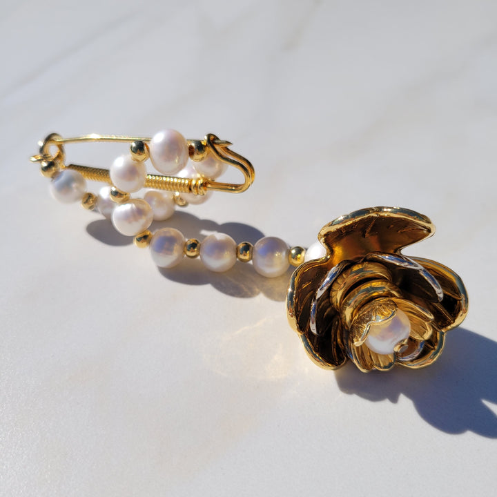 Golden Dancing Trillium Flower Pearl Brooch Pin