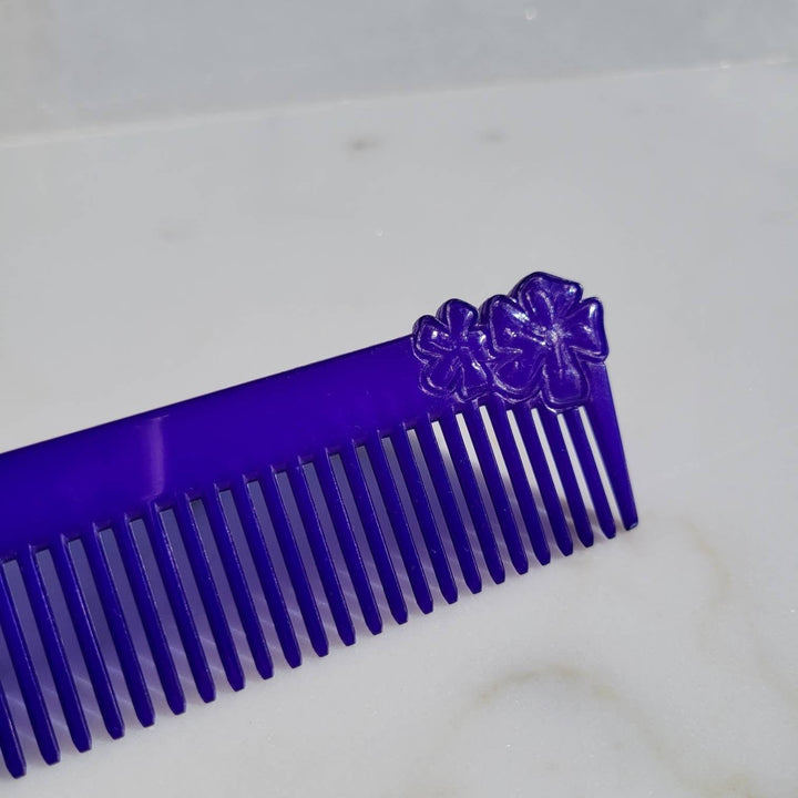 Retro Buch + Deichmann Flower Hair Comb